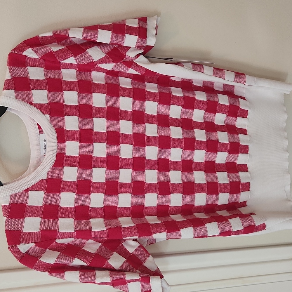 Liz Claiborne Pink and White Checkered Sweater